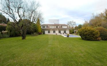 Maison 10 pièces - image - 2