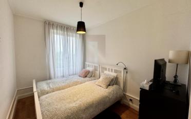 Furnished flat 5.5 rooms - image - 10