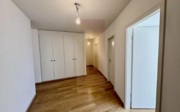 Apartment 4 rooms - image - 2