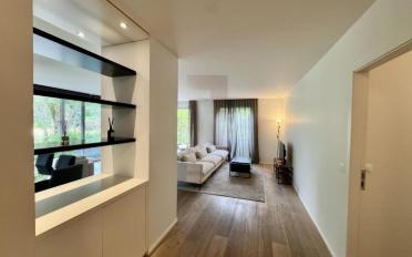 Apartment 7 rooms - image - 2