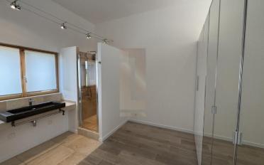 Single house 10 rooms - image - 11