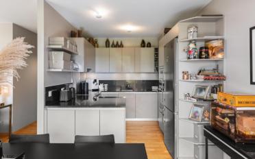 Apartment 7 rooms - image - 3