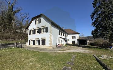 Residential building - image - 1