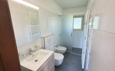 Single house 7 rooms - image - 8