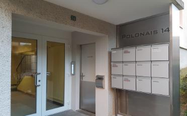 Apartment 4 rooms - image - 9