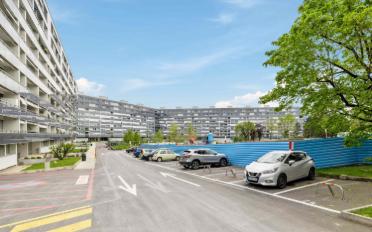 Moto Hallenplatz - image - 2