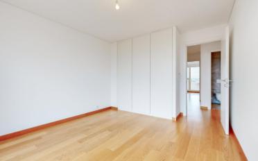 Apartment 4 rooms - image - 4
