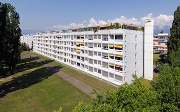Moto Hallenplatz - image - 2