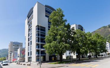 Bureau - image - 1