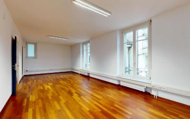 Office - image - 5