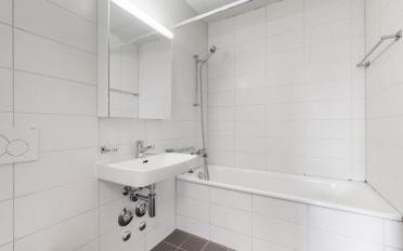 Apartment 4 rooms - image - 5