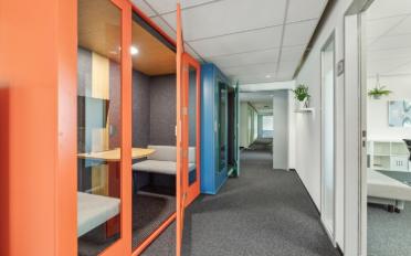 Office - image - 7