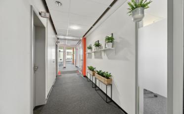 Office - image - 8