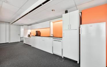 Office - image - 9
