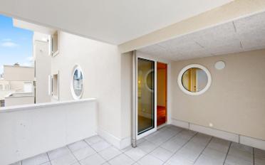 Apartment 2.5 rooms - image - 8