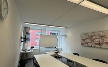 Office - image - 4