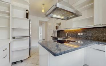 Apartment 5 rooms - image - 8