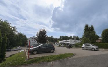 offener Parkplatz - image - 1