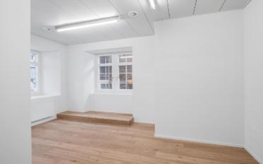 Office - image - 6