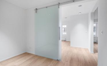 Office - image - 5