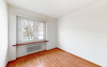 Apartment 4 rooms - image - 2