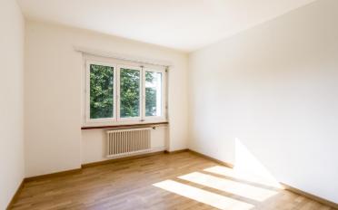 Apartment 4 rooms - image - 5