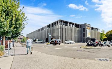 Office - image - 11