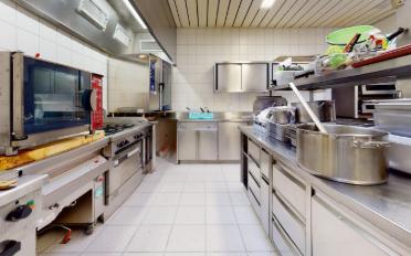 Commercial - image - 10