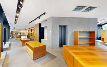 Commercial - image - 4