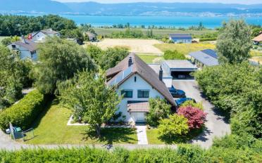 Villa 8.5 Zimmer - image - 1
