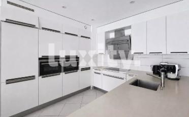 Apartment 5 rooms - image - 3