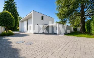 Einfamilienhaus 9 Zimmer - image - 1