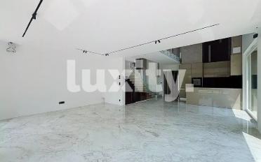Single house 7 rooms - image - 3