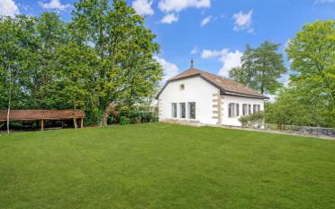 Single house 10 rooms - image - 1