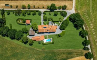 Einfamilienhaus 8.5 Zimmer - image - 3