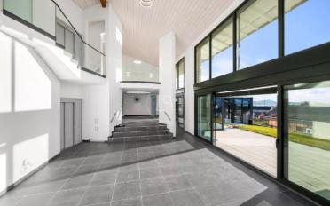 Villa 8.5 pièces - image - 2