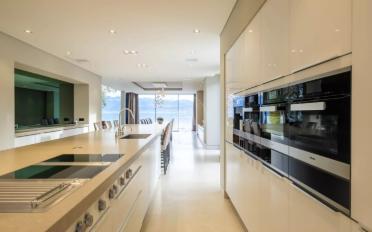 Single house 11 rooms - image - 9