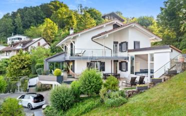 Einfamilienhaus 6.5 Zimmer - image - 2