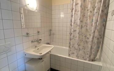 Furnished flat 2 rooms - image - 6