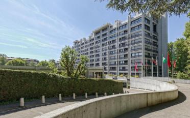 Furnished flat 4 rooms - image - 1