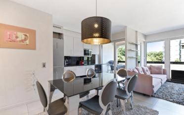Furnished flat 4 rooms - image - 3