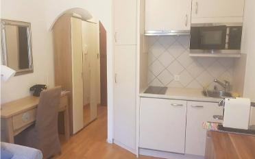Studio 1 room - image - 1