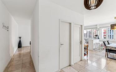 Apartment 4 rooms - image - 7