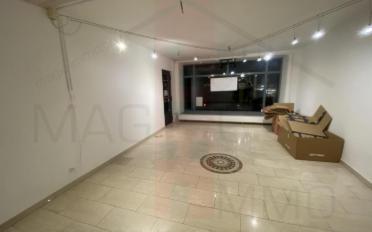 Shoppingcenter ein Zimmer - image - 1