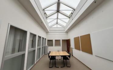 Bureau 18 pièces - image - 1