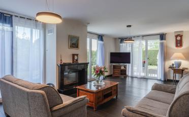 Villa 6.5 pièces - image - 2