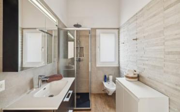 Maison jumelée 10 pièces - image - 7