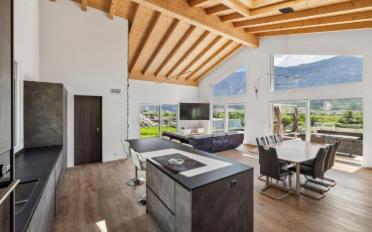 Maison jumelée 10 pièces - image - 1