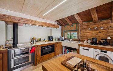 Chalet 7.5 pièces - image - 7