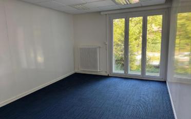 Office - image - 7